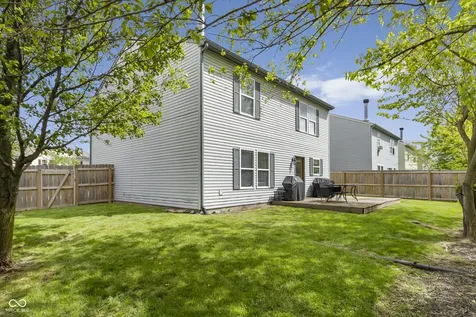 9891 Sapphire Berry Lane Fishers IN 46038