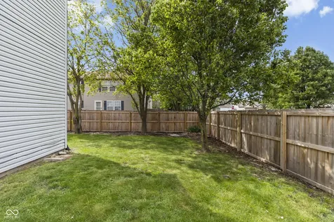 9891 Sapphire Berry Lane Fishers IN 46038