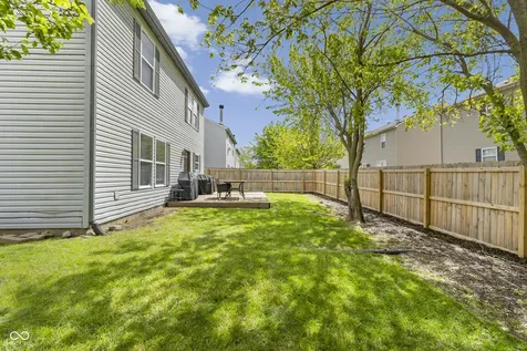 9891 Sapphire Berry Lane Fishers IN 46038