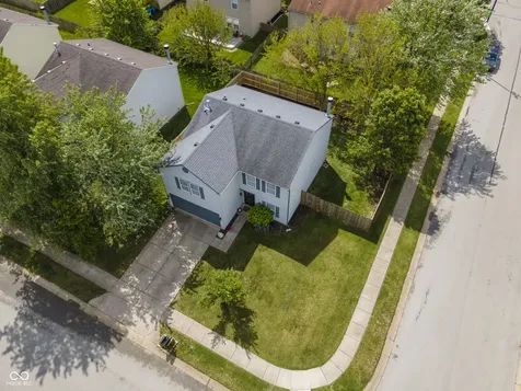 9891 Sapphire Berry Lane Fishers IN 46038