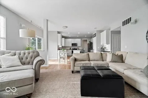 6563 Bainbridge Way Zionsville IN 46077
