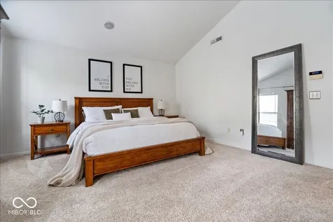 6563 Bainbridge Way Zionsville IN 46077