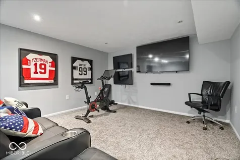 6563 Bainbridge Way Zionsville IN 46077