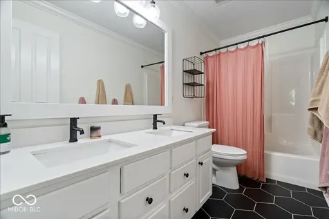 6563 Bainbridge Way Zionsville IN 46077
