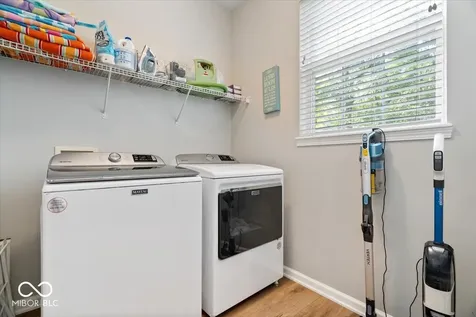 6563 Bainbridge Way Zionsville IN 46077
