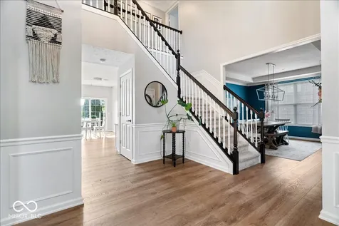 6563 Bainbridge Way Zionsville IN 46077