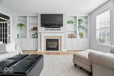 6563 Bainbridge Way Zionsville IN 46077
