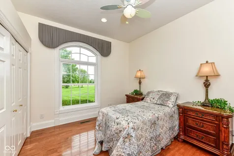 5264 E Rocklane Road Greenwood IN 46143