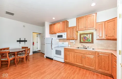 5264 E Rocklane Road Greenwood IN 46143