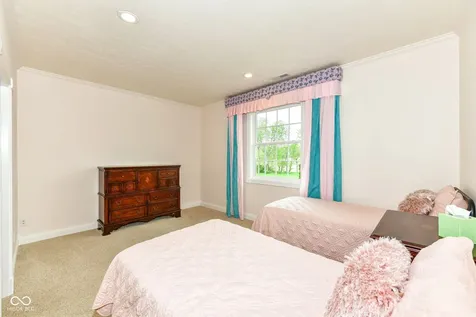 5264 E Rocklane Road Greenwood IN 46143