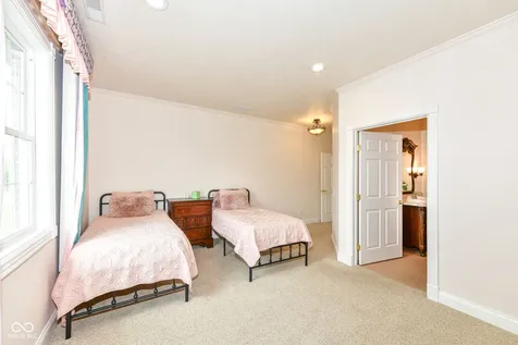 5264 E Rocklane Road Greenwood IN 46143