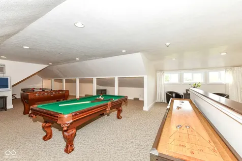 5264 E Rocklane Road Greenwood IN 46143