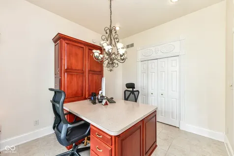 5264 E Rocklane Road Greenwood IN 46143