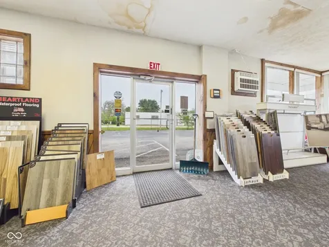 4411 N Broadway Avenue Muncie IN 47303