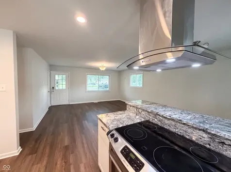 4663 W Runyon Lake Drive Greenwood IN 46143
