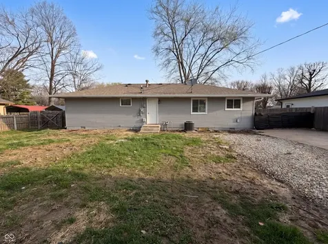 4663 W Runyon Lake Drive Greenwood IN 46143