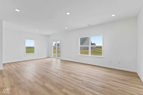 4830 Waterline Street Mccordsville IN 46055