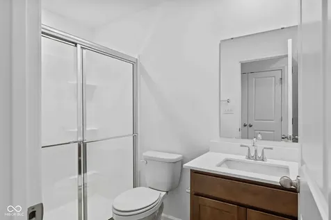 4830 Waterline Street Mccordsville IN 46055