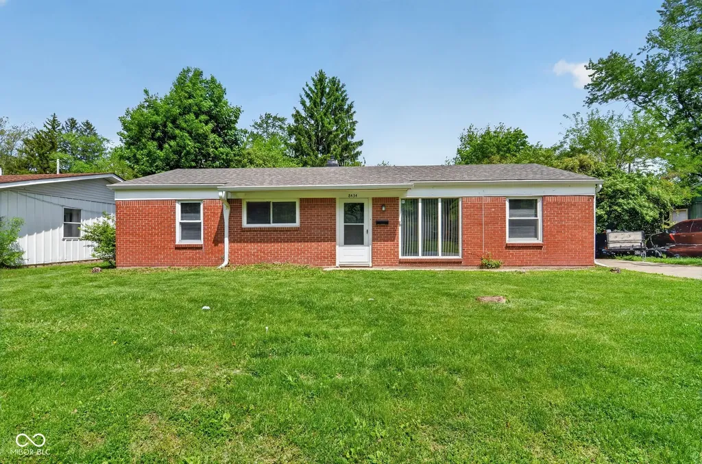8434 E 36th Place Indianapolis IN 46226
