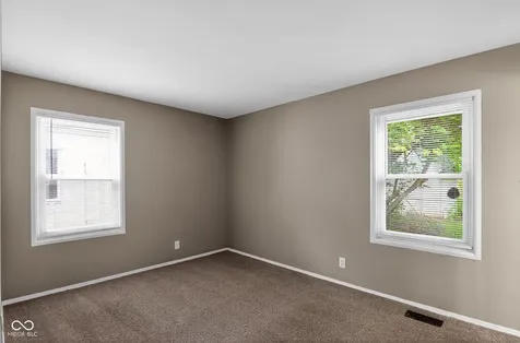 8434 E 36th Place Indianapolis IN 46226