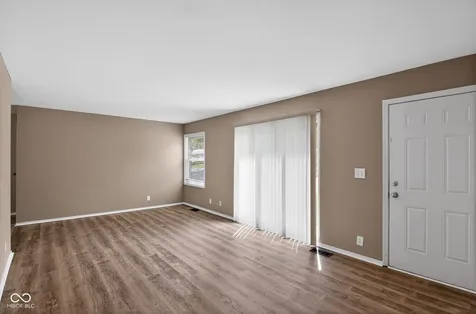 8434 E 36th Place Indianapolis IN 46226