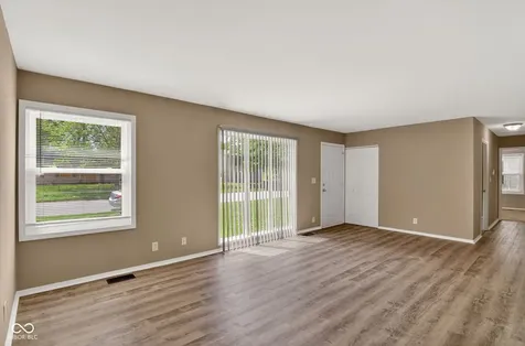 8434 E 36th Place Indianapolis IN 46226