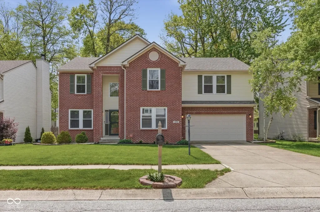7253 Ponderosa Pines Place Indianapolis IN 46239