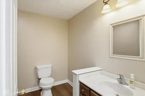 7253 Ponderosa Pines Place Indianapolis IN 46239