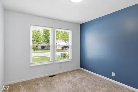 7253 Ponderosa Pines Place Indianapolis IN 46239