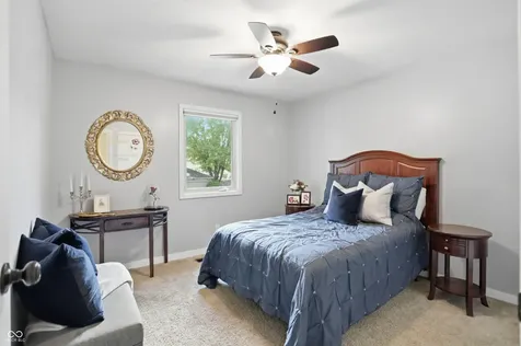 729 Colonial Way Greenwood IN 46142