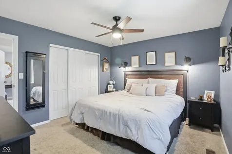 729 Colonial Way Greenwood IN 46142