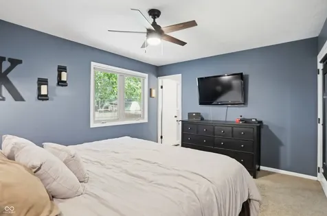 729 Colonial Way Greenwood IN 46142