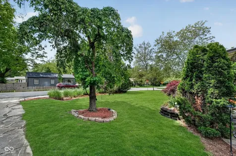 2206 E Northgate Street Indianapolis IN 46220