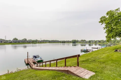 7685 River Road Indianapolis IN 46240