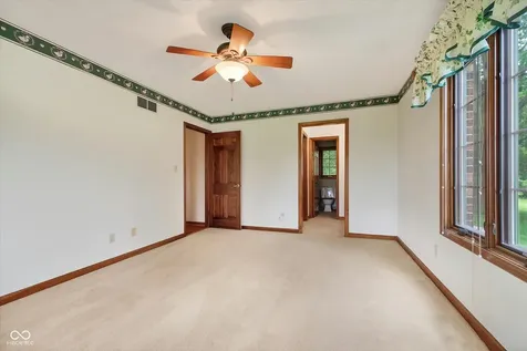 2270 Smith Road Plainfield IN 46168