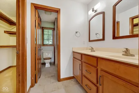 2270 Smith Road Plainfield IN 46168