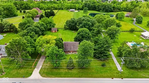 2270 Smith Road Plainfield IN 46168
