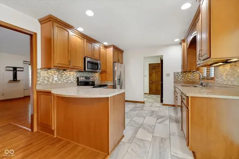 2270 Smith Road Plainfield IN 46168