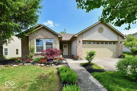 11240 Blue Meadow Drive Fishers IN 46037