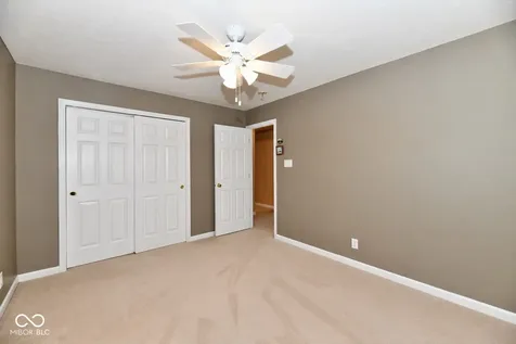 11240 Blue Meadow Drive Fishers IN 46037