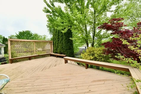11240 Blue Meadow Drive Fishers IN 46037