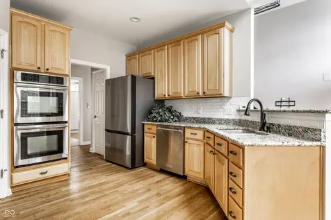 14152 Ledgewood Way Carmel IN 46032