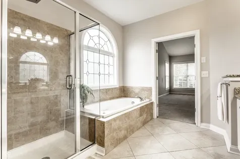 14152 Ledgewood Way Carmel IN 46032