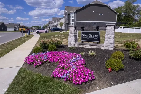 10431 Rose Mill Drive Indianapolis IN 46235