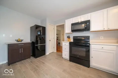 6907 Governors Point Drive Indianapolis IN 46217