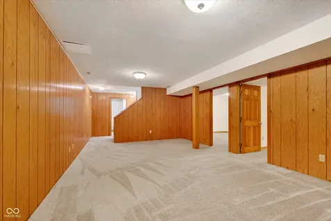 1402 Prairie Creek Court Carmel IN 46032