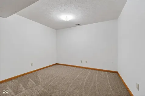 1402 Prairie Creek Court Carmel IN 46032