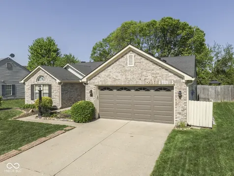 7828 Lofton Court Indianapolis IN 46239