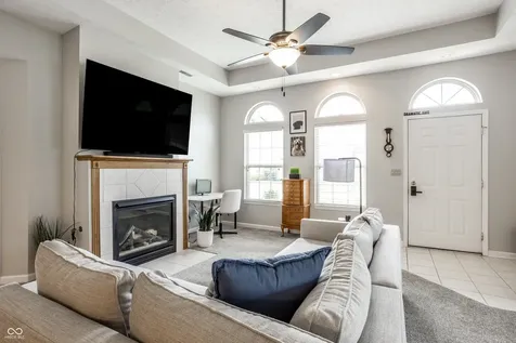11251 Abington Place Fishers IN 46038