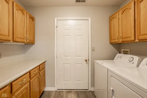11251 Abington Place Fishers IN 46038